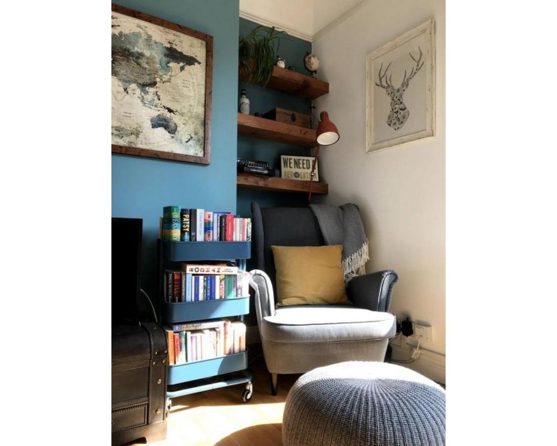 Bright, Book-filled Flat In Artsy Stokes Croft Appartement *